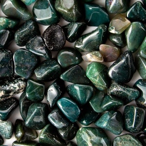 Tumbled Moss Agate, Wire Wrapping Crystals for Jewelry Making, Bulk Gems and Stones, Rock Lover Gift, Stones for Candles, Metaphysical Shop