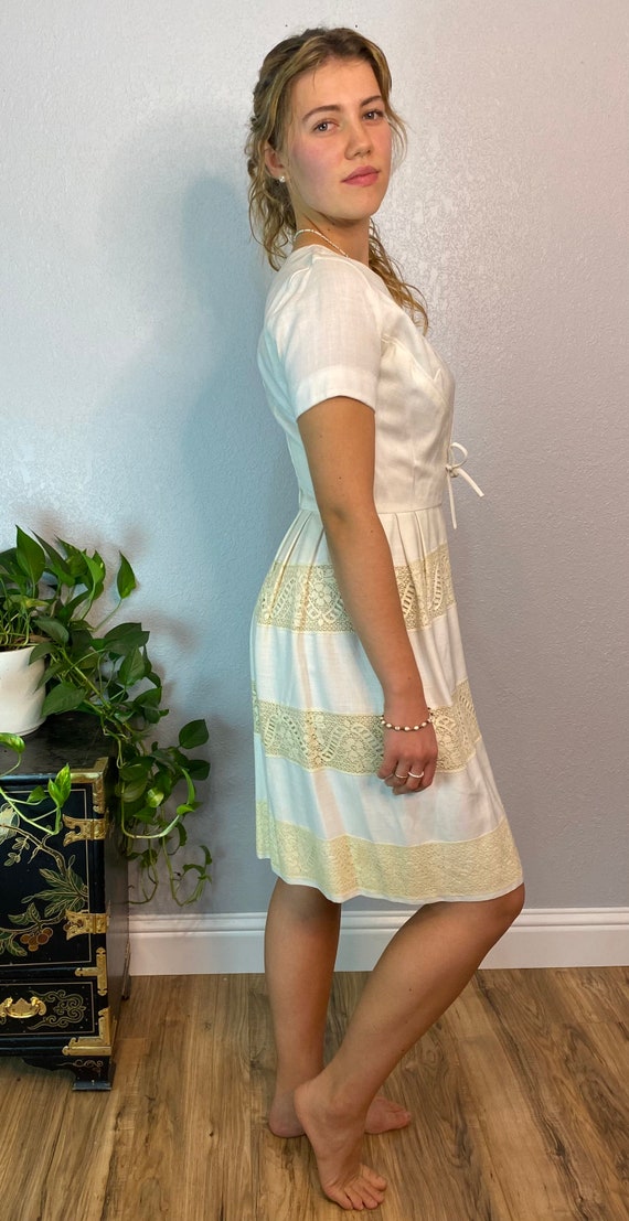 Linen and Lace 1950s Day Dress Teri Junior by Jerry Miller of California, Inc. View 2