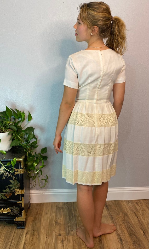Linen and Lace 1950s Day Dress Teri Junior by Jerry Miller of California, Inc. View 4