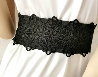 Satin bridal belt Black sash belt with black lace Gothic wedding Black wedding Bridesmaid ribbon