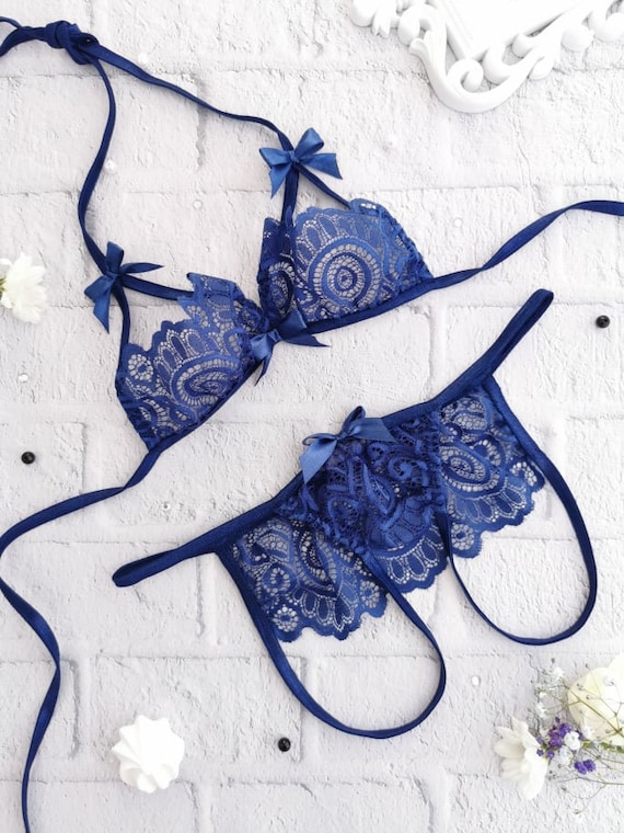 Sexy Lace Lingerie Set Blue Sheer Crotchless Lingerie for Women Open Crotch  Panties and Open Cup Bra Honeymoon Erotic Lingerie -  Canada