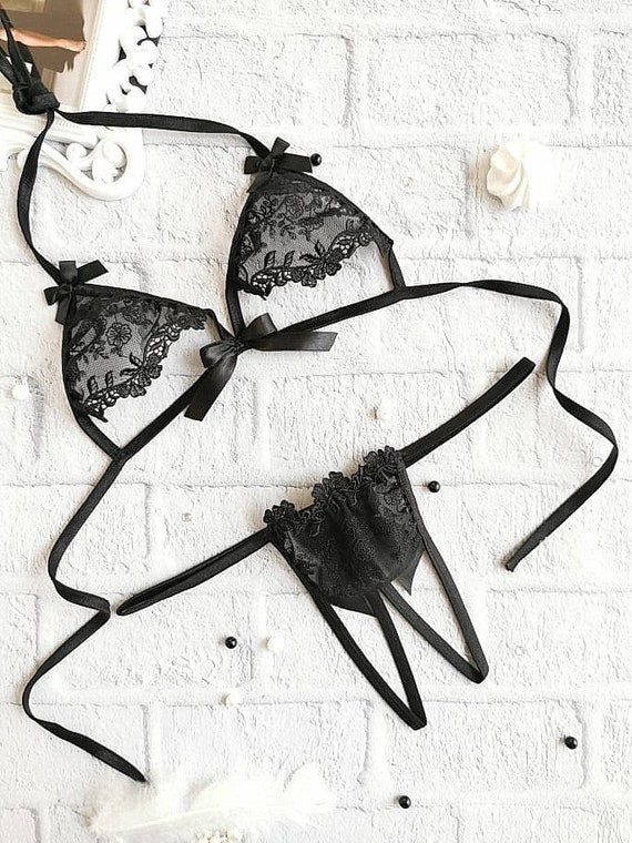 Black Crotchless Lingerie Set Lace Open Bra and Crotchless Panties