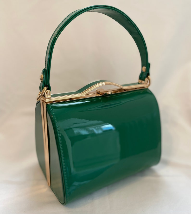 Vintage Handbags, Purses, Bags *New*     Classic Lilly Handbag in Vintage Green - Vintage Inspired  AT vintagedancer.com