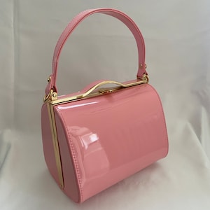 Handtasche Classic Lilly in Nelkenrosa - Vintage inspiriert