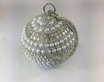 Classic Elizabeth Clutch Purse - Vintage Inspired