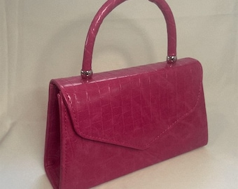 Classic Lucy Handbag in Pink - Vintage Inspired