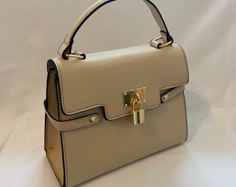 Classic Poppy Handbag in Stone - Vintage Inspired