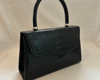 Bolsa Lucille Clássica na Cor Preta - Inspirada no Estilo Vintage
