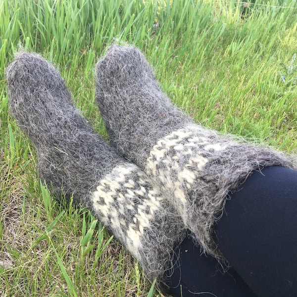 Men's/Women's hand knitted wool socks. Extra Thick. Large Sizes. Pure wool socks. Bed socks. Organic wool Therapeutical wool socks men women