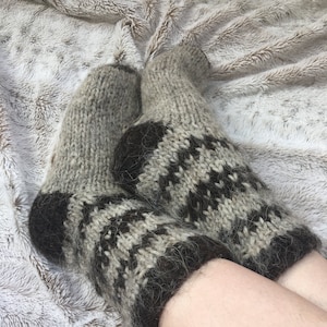 Men's/Women's hand knitted wool socks. Extra Thick. Large Sizes. Pure wool socks. Bed socks. Organic wool Therapeutical