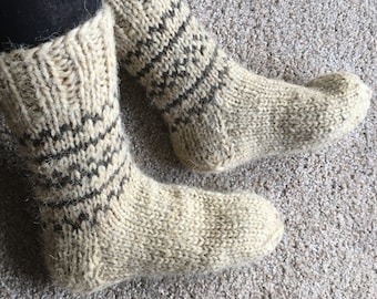 Men&#39;s hand knitted wool socks Thick Large Sizes pure wool socks Bed wool socks Organic Therapeutical fathers day gift for him Unisex