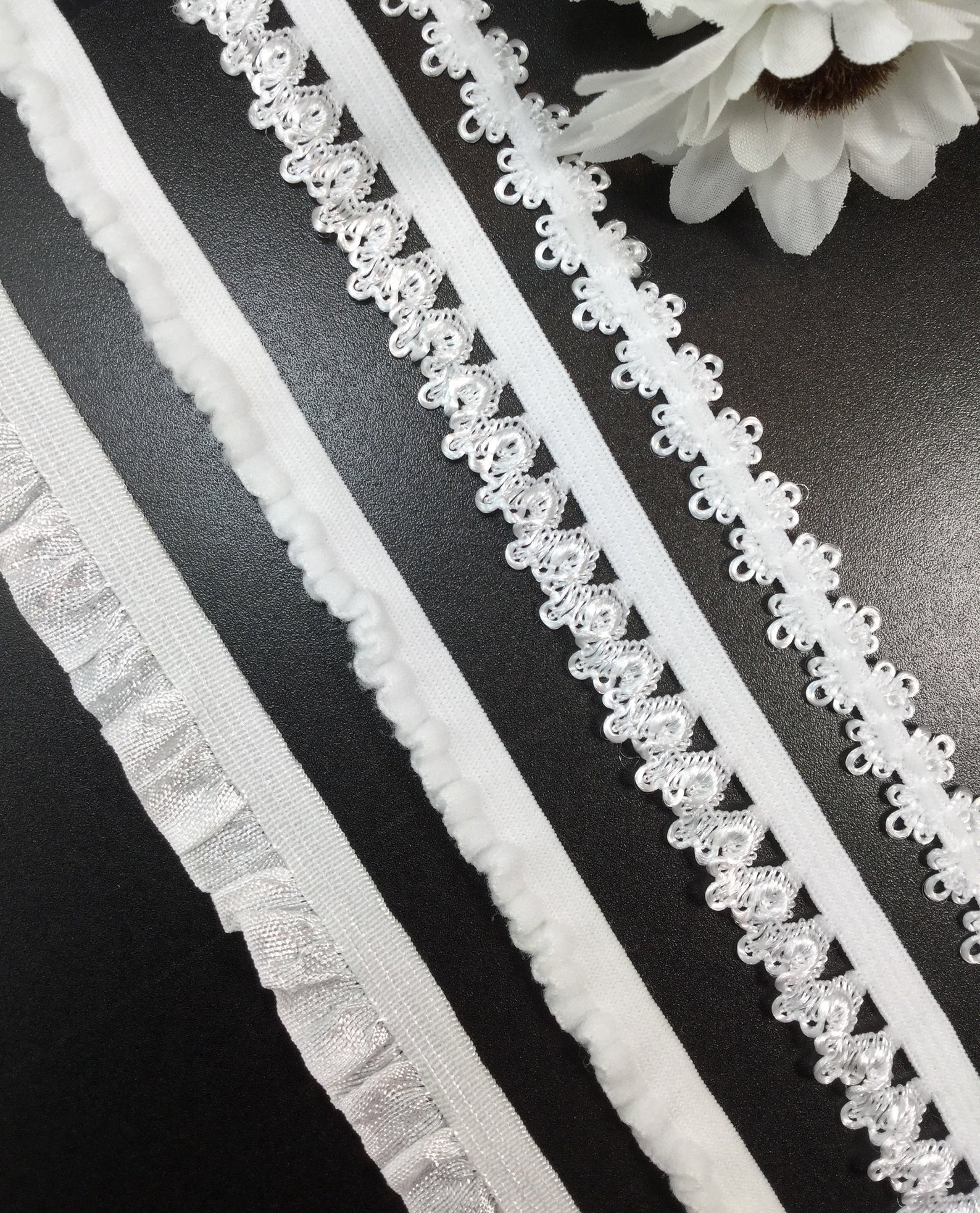 White Stretch Lace Trim in 4 Styles by the Yard | Etsy