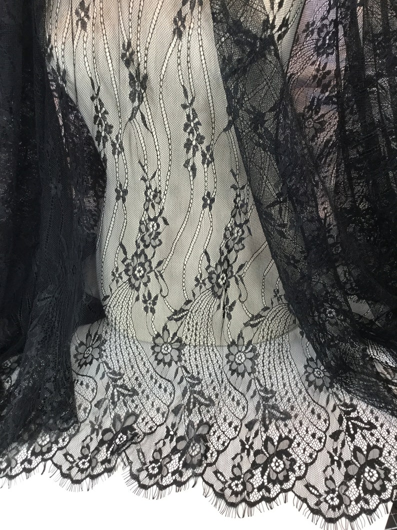 Black or white eyelash lace