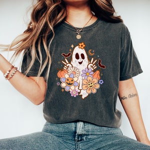 Spooky Halloween T-Shirt, Halloween ghost tee, halloween crewneck, women graphic tee, Halloween Costume Unisex