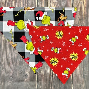 The Grinch Over the Collar Reversible Pet Scarf