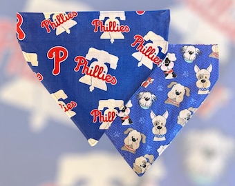Philadelphia Phillies Over the Collar Reversible Pet Scarf