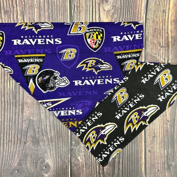 Baltimore Ravens Over the Collar Reversible Pet Scarf