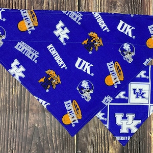 University of Kentucky Wildcats Over the Collar Reversible Pet Scarf