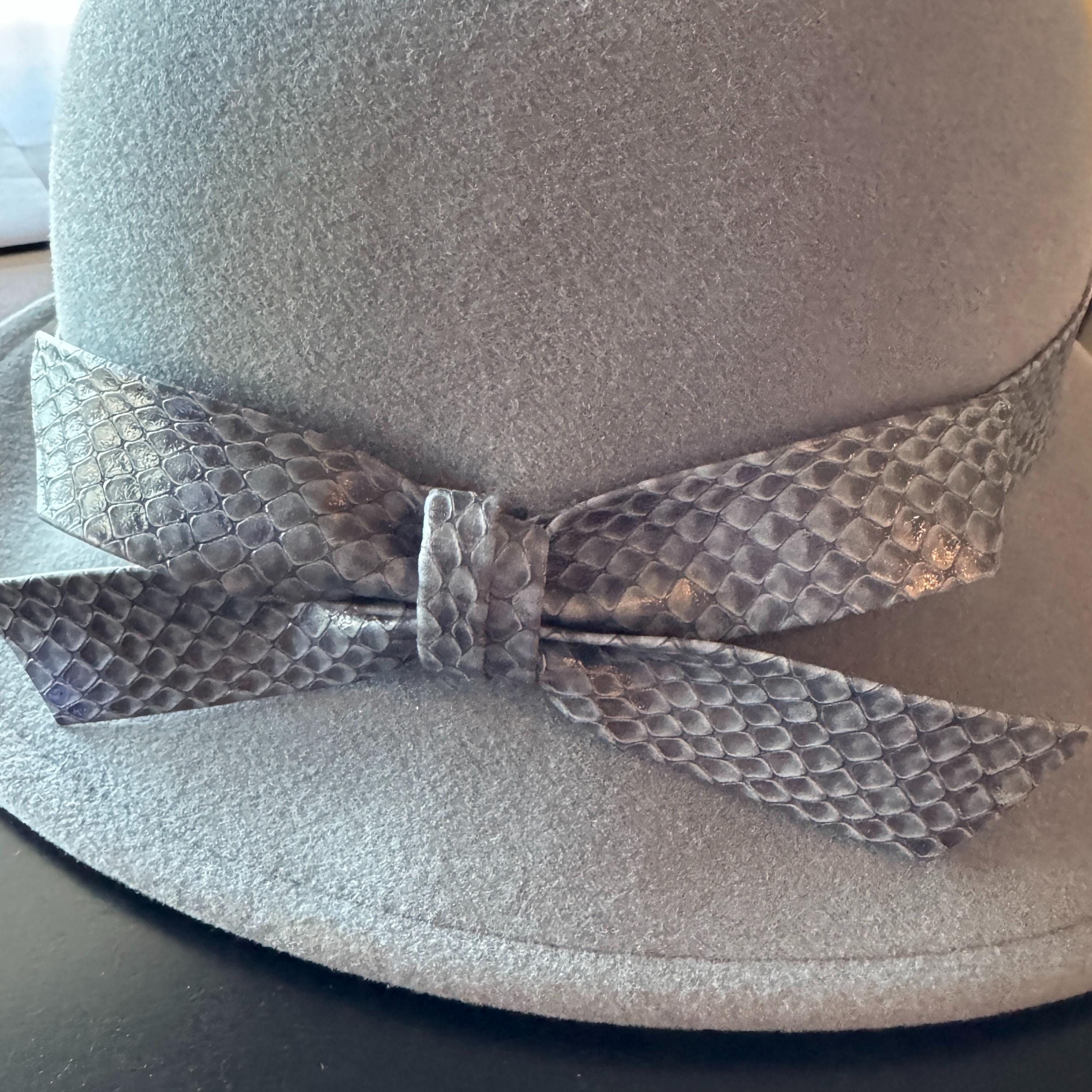 Vtg Adolfo II I. Green & Tan Wool Felt Cloche Bow Church High Tea Hat Sz S New York Cloche Hat - Etsy main image 2