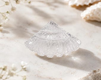 Natural Clear Quartz Shell Carving, Conch Seashell Gemstone for Jewelry Making (21x16mm)