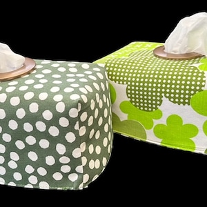 Retro Reversible Tissue Box Cover (Two in One)