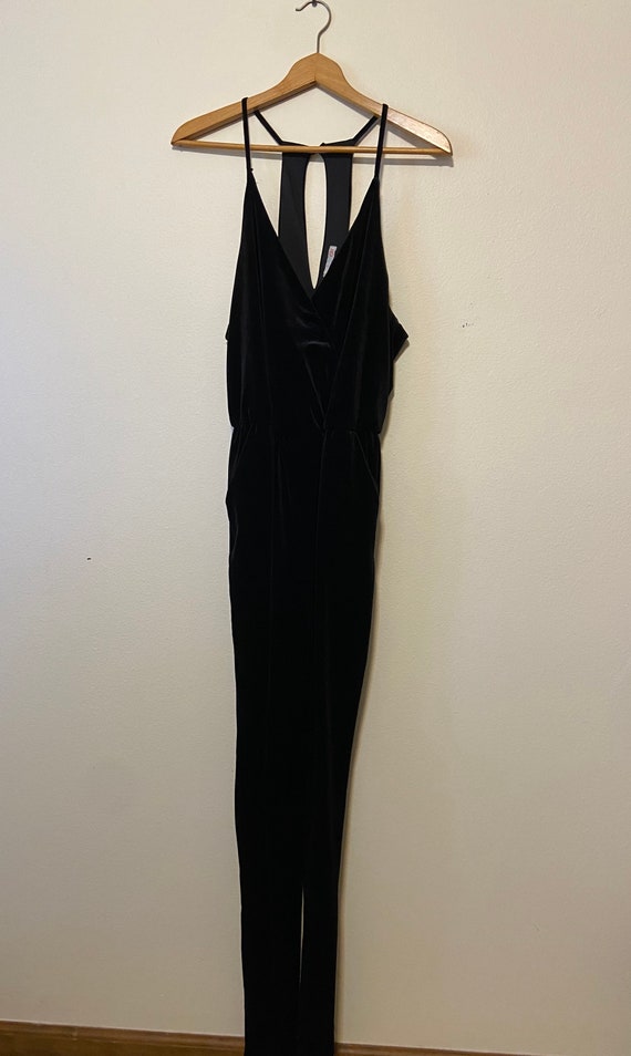 Gianni Bini Black Velvet Jumpsuit Deep V Keyhole B