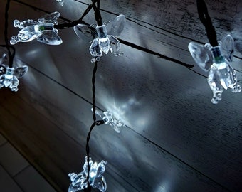Vlinderlichtslingers op zonne-energie | Kerstverlichting voor buiten | Heldere acrylvlinders | Meerdere standen | Tuin- en terrasdecor met grondpen