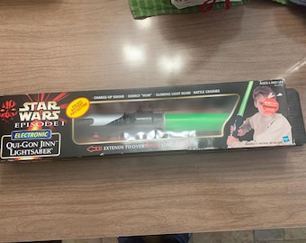 Vintage Star Wars Episode 1 Qui-Gon Jinn Green Lightsaber Episode 1 Working With Box