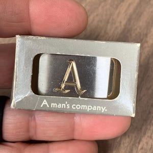 hickok製　vintage initial buckle il_1080xN.6049358880_d57s.jpg