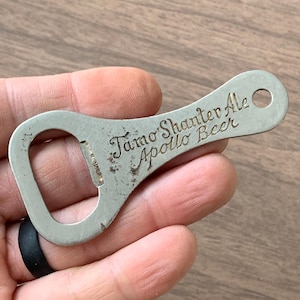 Vintage Apollo Beer Bottle Opener Tam O’Shanter Ale American Brewing Co. N.Y.