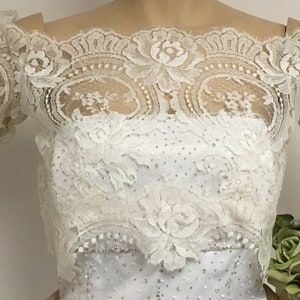 Women's Sheer Bridal Eyelash Edge Lace Shrug image 6