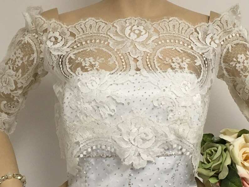 Women's Sheer Bridal Eyelash Edge Lace Shrug image 6