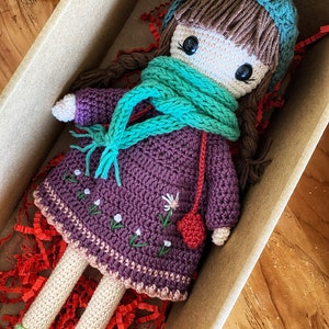 Muñeca de ganchillo, Juguetes hechos a mano, Regalo para hija, Regalo de cumpleaños para niña, Princesa hecha a mano de crochet, Muñeca con accesorios, Muñeca de punto