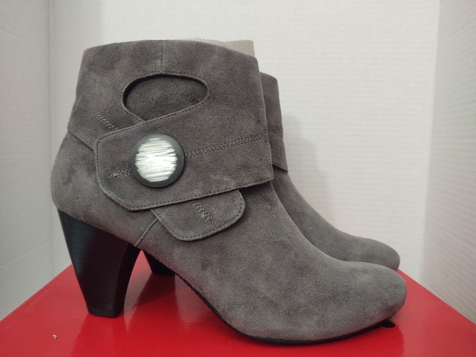 Ditto by Vaneli Gray Suede Heeled Fashion Ankle Boot 10 New Etsy
