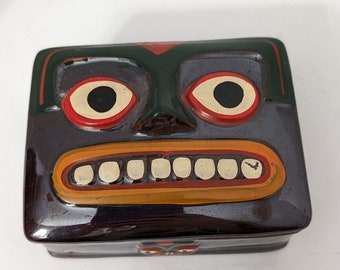 Vintage 1940s Tiki Hawaiian Ceramic Trinket Box