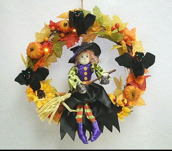 Avon Halloween Convertible Lighted Wreath New In Box Gem