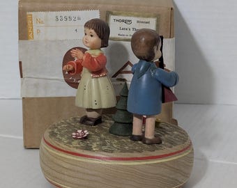 Vintage Anri Toriart Music Box: Swiss Thorens Movement, Hi-lili-hi