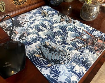 Mousepad Peril of the Ocean Hunt