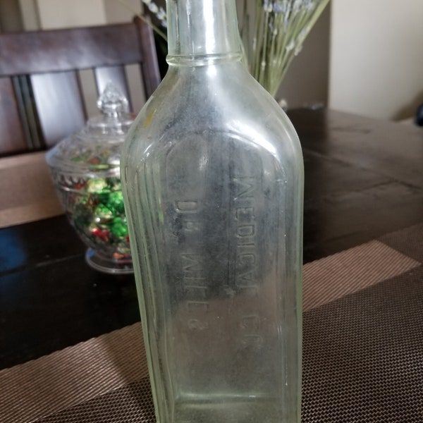 Antique Dr Miles Medical Co. Glass Medicine Pharmacy Bottle