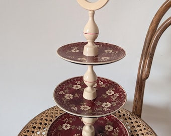 Support pour gâteau ou plante à plusieurs niveaux en bois vintage des années 70, bohème rustique folklorique Cottagecore