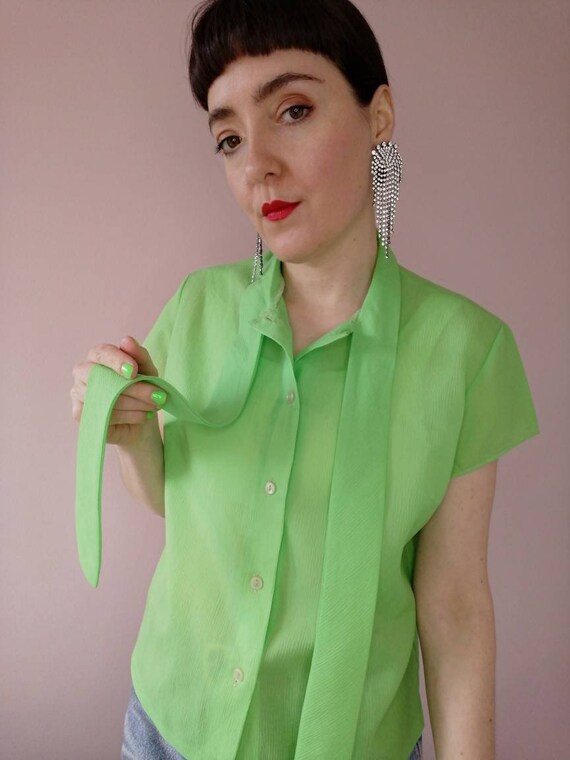 Vintage 90s Kelly Green Pussy Bow Blouse VTG Size… - image 4