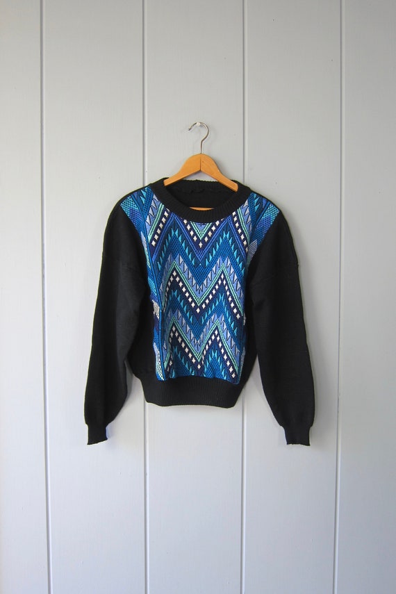 Vintage 80s Needlepoint Sweater | Black Blue Hand 