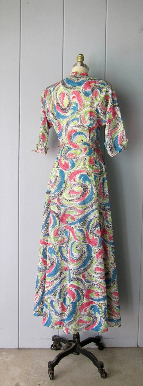 Colorful 1940s Dress | Printed Lounge Dress with … - image 10