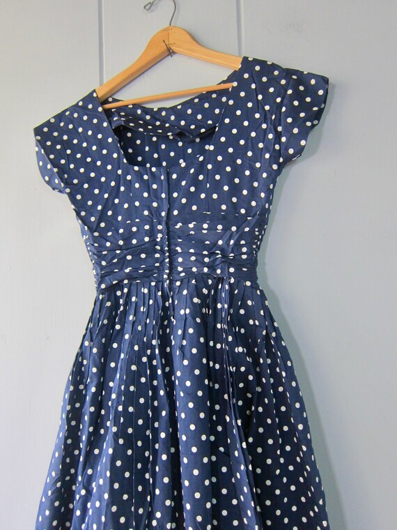 50s Blue White Polka Dot Day Dress | Vintage 1950… - image 7