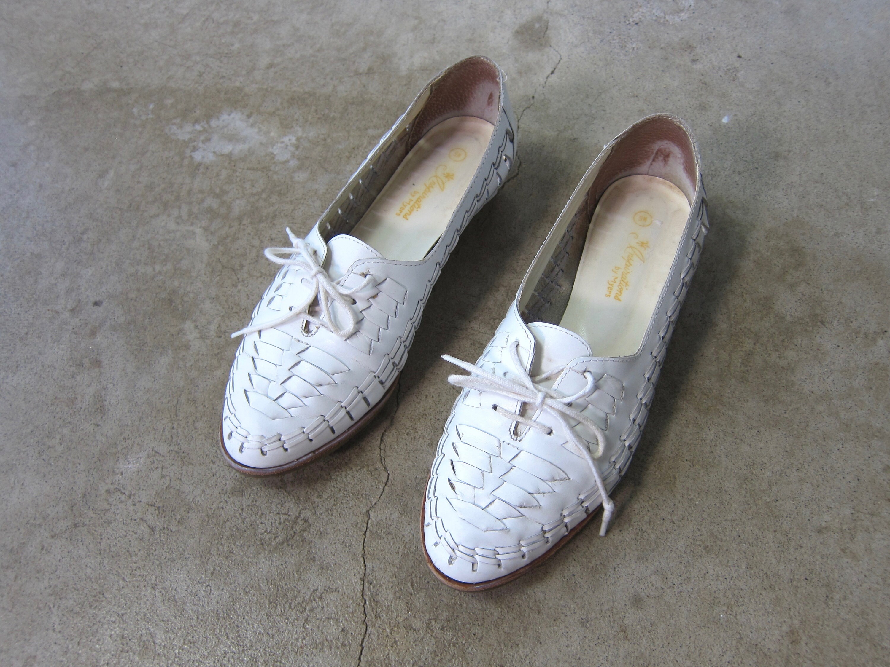 White Leather Huaraches Oxfords | 80s Woven Leather Flats