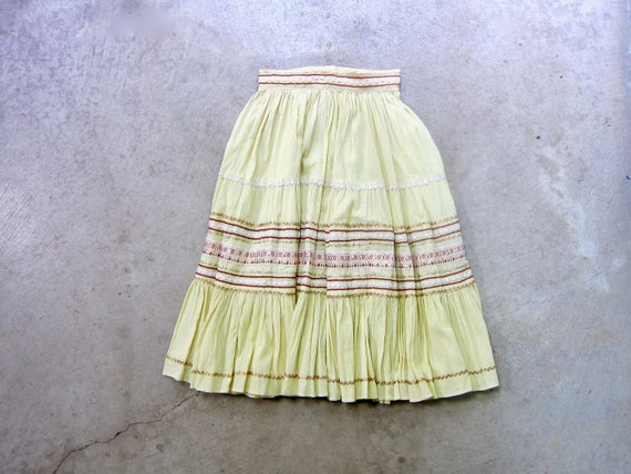 Pale yellow 50s skirt discount