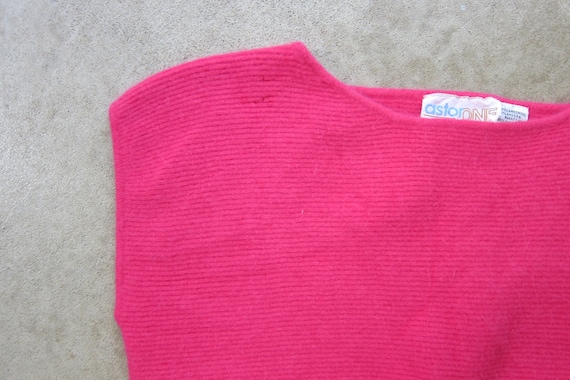 Vibrant Pink Lambswool & Angora Sweater | 80s Mod… - image 2