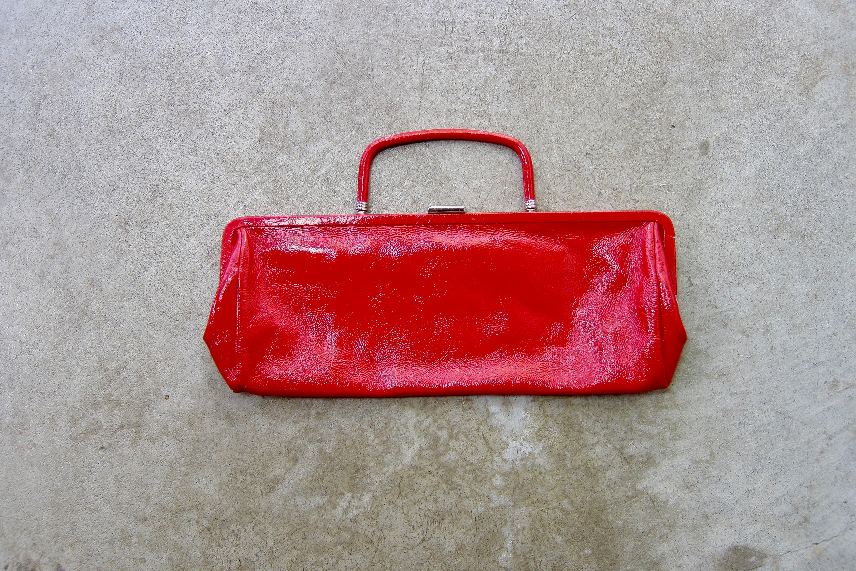 Infinite Handbag Scarlett Red – Natural Nuance