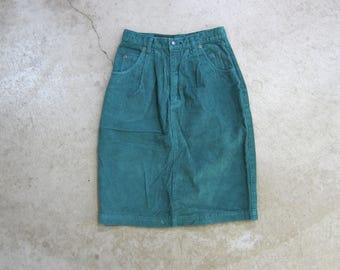 Vintage 80s Corduroy Pencil Skirt: Eddie Bauer Green High Waist