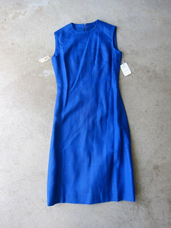 catholic prayer lovely lady dressed in blue Lovely Lady Dressed in Blue Catholic Prayer Holy Card Pack of 50 main image 1
